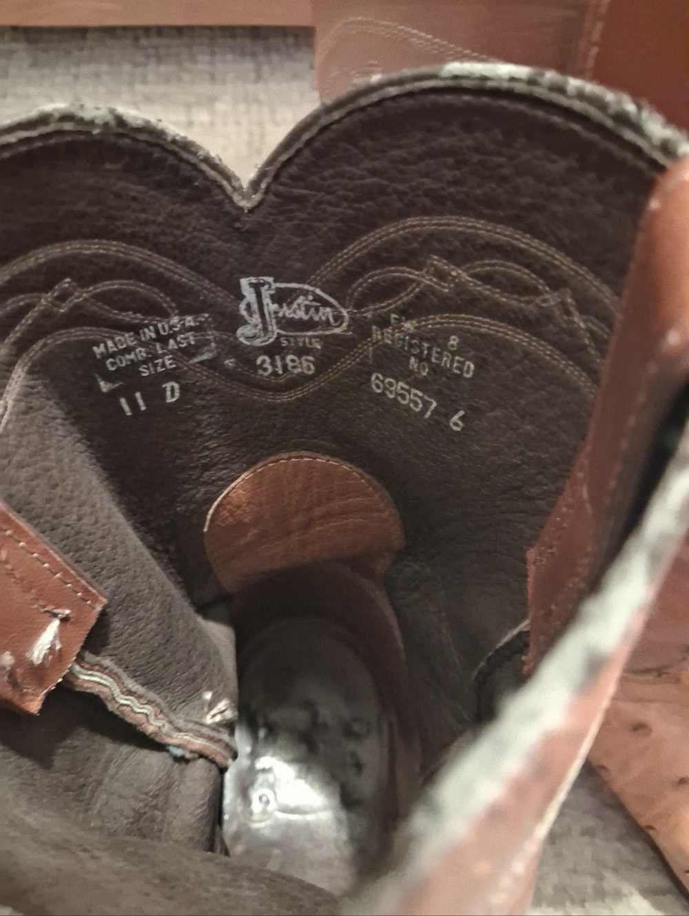 JUSTIN OSTRICH RODEO BOOTS. CLOSET CLEAR OUT! MAKE OFFER!!! - Picture 4 of 14